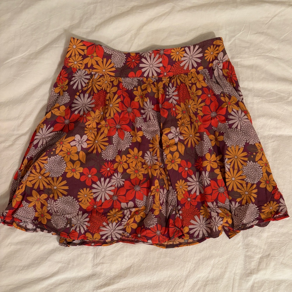 Forever 21 Multicolor Floral Skirt